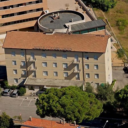 Hotel Tirrenus เปรูจา ภายนอก รูปภาพ