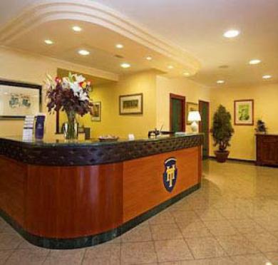 Hotel Tirrenus เปรูจา ภายนอก รูปภาพ